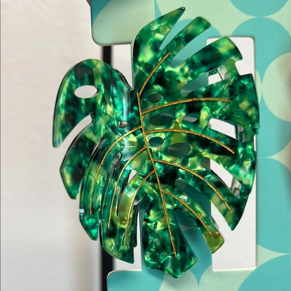 Piper K | Hawaiian 🌺 🌴 Theme Large Hair Clips - Picture 3 of 4